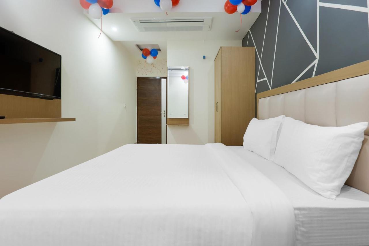 Hotel Bliss Zirakpur Екстериор снимка