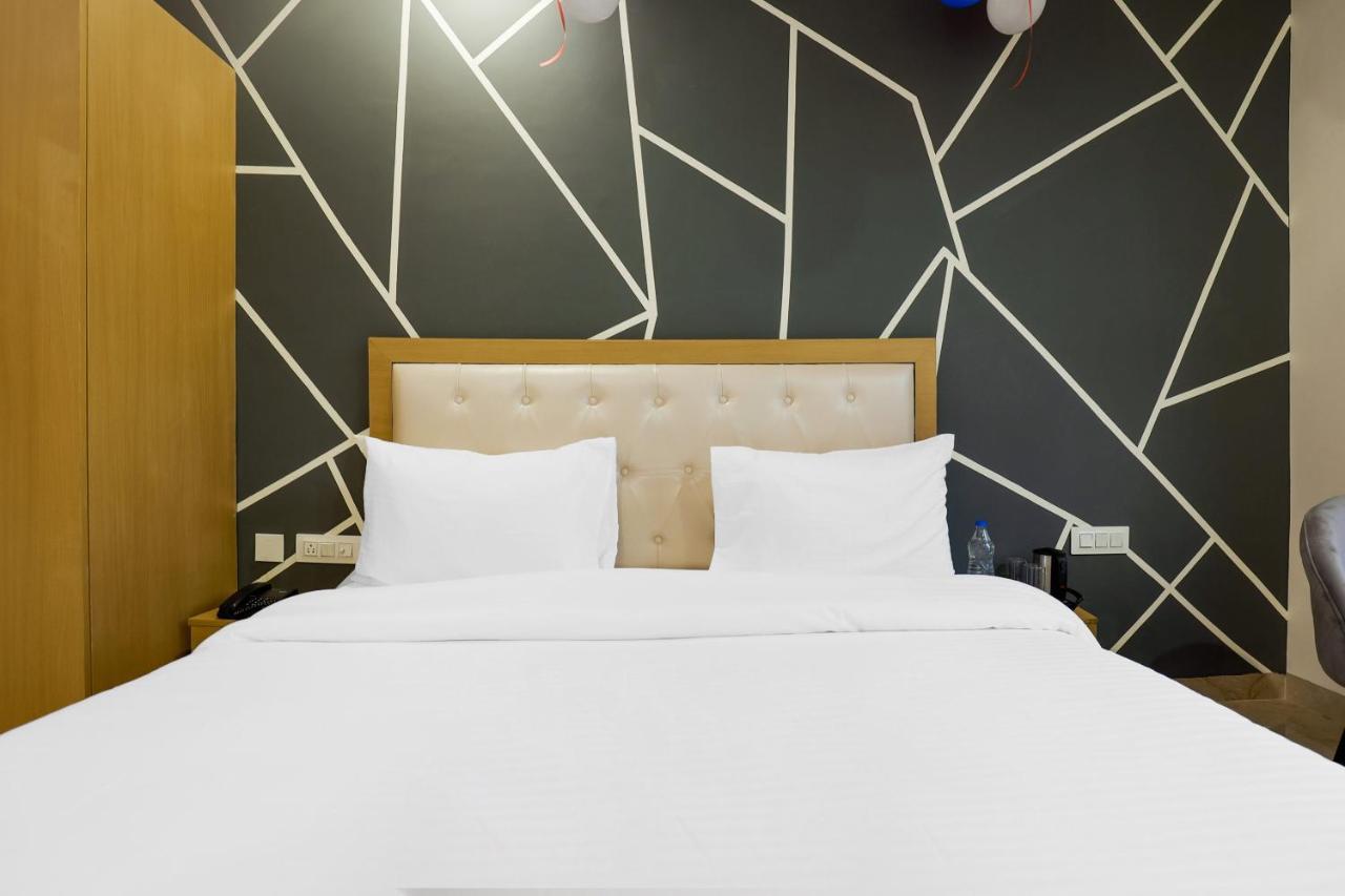 Hotel Bliss Zirakpur Екстериор снимка
