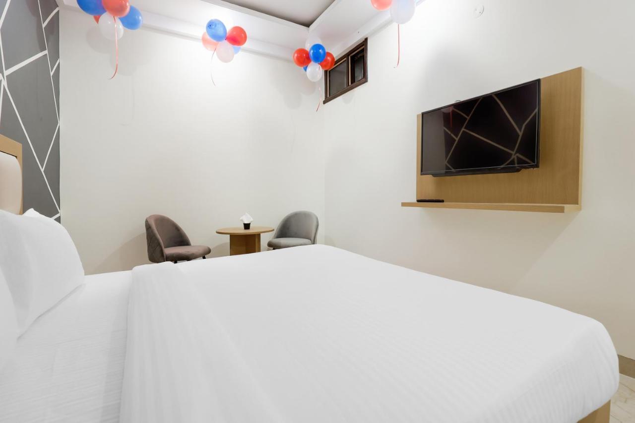 Hotel Bliss Zirakpur Екстериор снимка