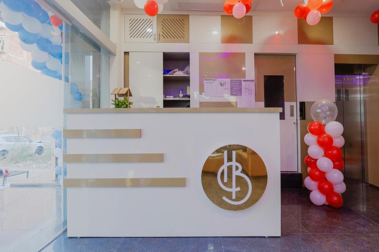 Hotel Bliss Zirakpur Екстериор снимка
